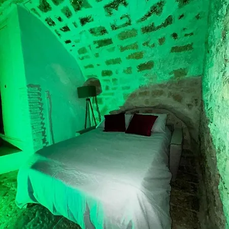 Velvetsuite